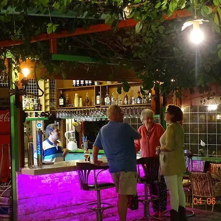 Bed and Breakfast Berk Φετιγιέ